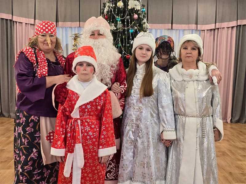 Сегодня у нас было весело! Ребята встречали Новый год!